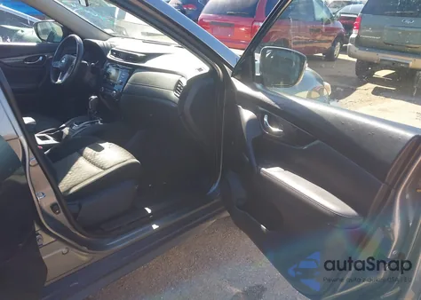 2017 Nissan Rogue Sv из США, поврежденный, VIN KNMAT2MT1HP588652